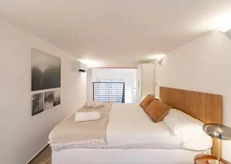 Mac Mahon A アパート *